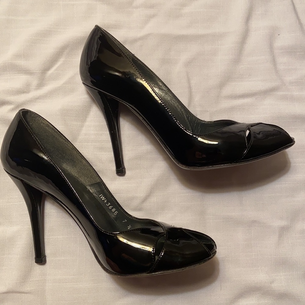 Stuart Weitzman Sashay Black Soft Patent In M 7.5 - image 6